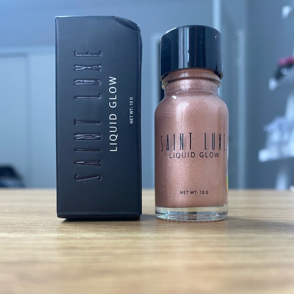 Saint Luxe | Pink Liquid Glow